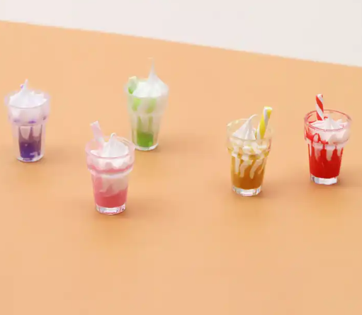 Mini Ice-cream Sundae / Spider Drink